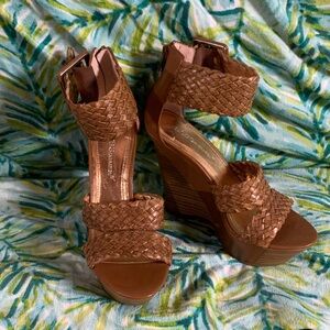 BCB Generation Elegant Tan open toe Wedge Sandals